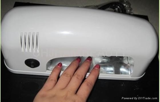 uv 못 치료를 위한을 위한 OEM/ODM 못 배려와 보호 110v-220v 9w 자외선 램프