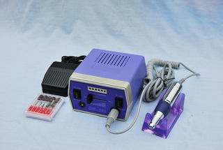 낮은 잡음 휴대용 펜 모양 전기 네일 드릴 20, 000 RPM 50 / 60 HZ 라우팅에 대 한