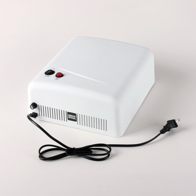 휴대용 디자인은 3 달 손과 발 둘 다를 위한 살균 9w UV 램프를 보증합니다